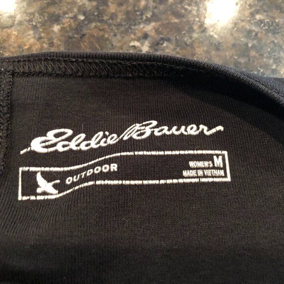 Eddie Bauer Lot of 2 sleeveless 100% cotton tops.  Both Size Medium    EUC - Picture 9 of 12